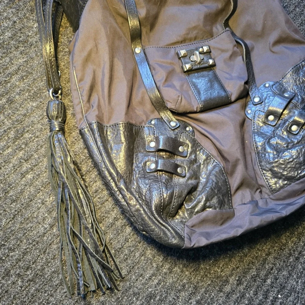 Rare Vtg JUICY Courture Studded Leather Grunge Goth Shoulder Tassel Y2k Turnlock - Picture 5 of 14